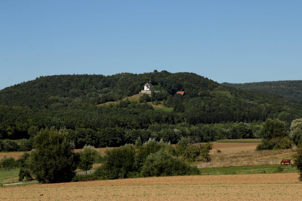Burgstall Niedersenftenberg01