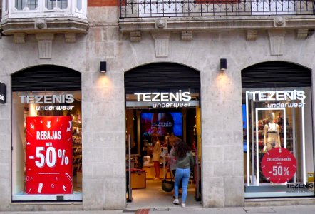 Burgos - Tienda de Tezenis 1