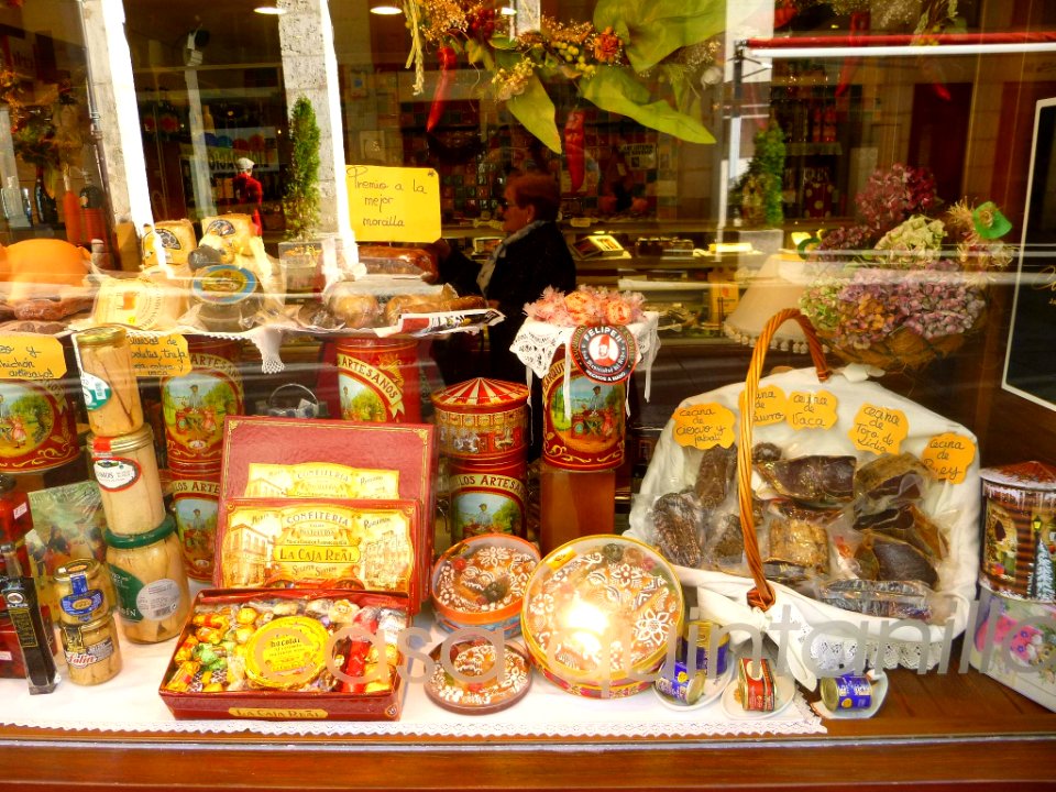 Burgos - Productos gastronómicos en la Plaza Mayor 02