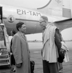 Burgemeester van Bombay (India) op Schiphol, Bestanddeelnr 902-9151