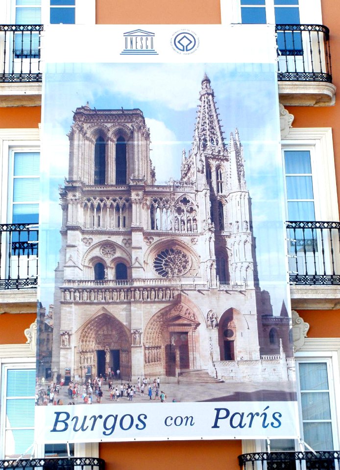 Burgos con París (2019)