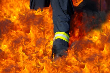 Fireman to walk hot