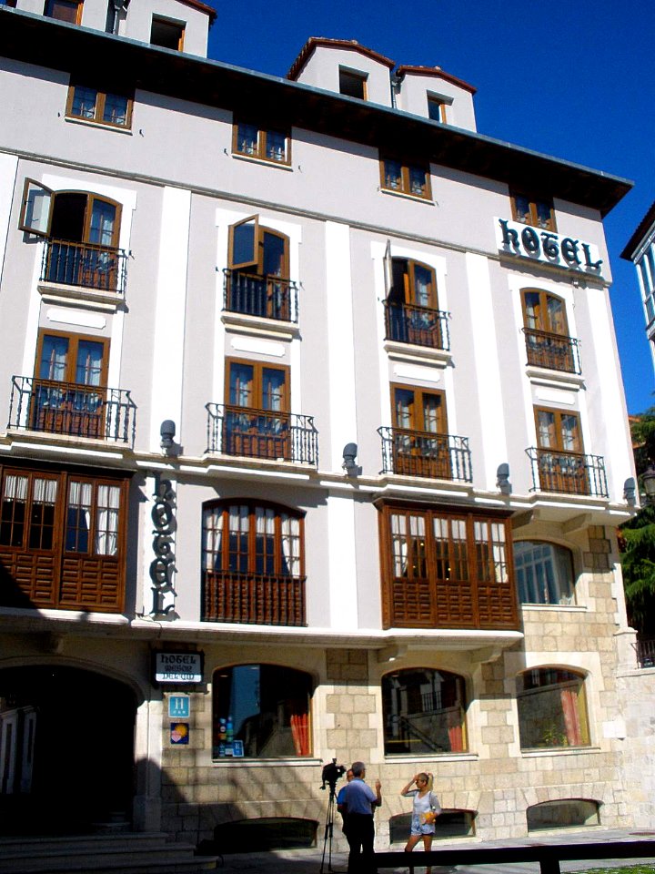 Burgos- Hotel Restaurante Mesón del Cid
