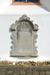 Brandoberndorf, Pfarrgasse 1, Evangelische Pfarrkirche, Grabsteine (4)