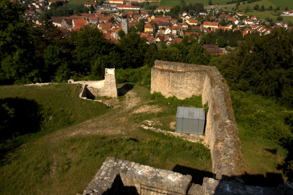 Burgruine Velburg03