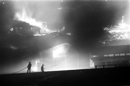 Brand scholengemeenschap Pascal aan Amsterdamse Jan Tooropstraat, Bestanddeelnr 928-9082