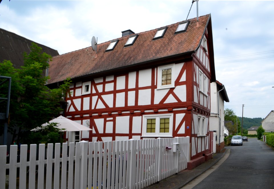 Brandoberndorf, Borngartenstraße 5-7