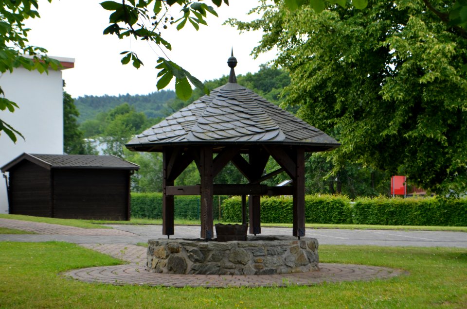 Brandoberndorf, Cleeberger Straße, Brunnen