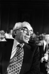 Burgemeester Samkalden neemt afscheid van Amsterdamse gemeenteraad nieuwe burge, Bestanddeelnr 929-1991