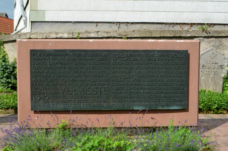 Brandoberndorf, Pfarrgasse 1, Evangelische Pfarrkirche, Kriegerdenkmal, Tafel 1