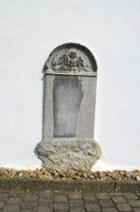 Brandoberndorf, Pfarrgasse 1, Evangelische Pfarrkirche, Grabsteine (5)