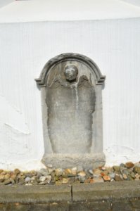 Brandoberndorf, Pfarrgasse 1, Evangelische Pfarrkirche, Grabsteine (3)