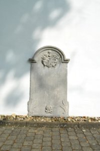 Brandoberndorf, Pfarrgasse 1, Evangelische Pfarrkirche, Grabsteine (7)