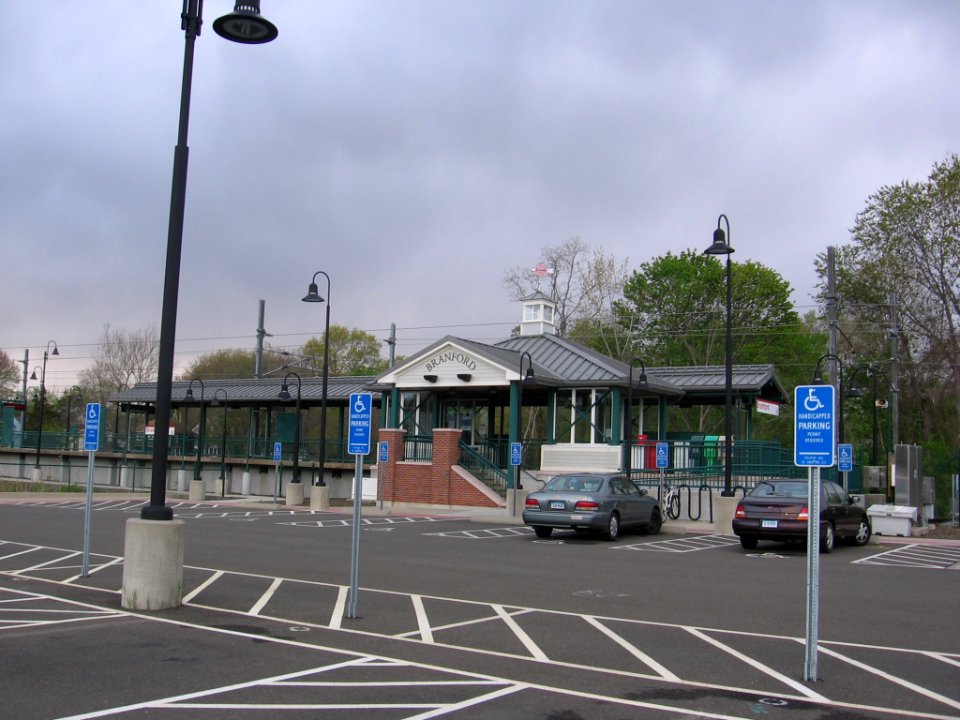 Branford station 075