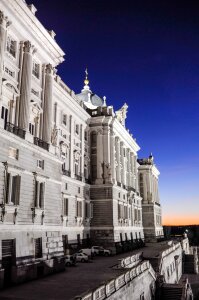 Architecture sky lighting