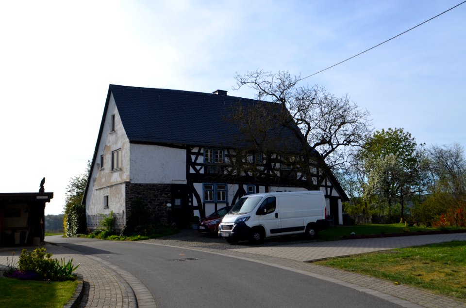 Brandscheid, Forstweg 8