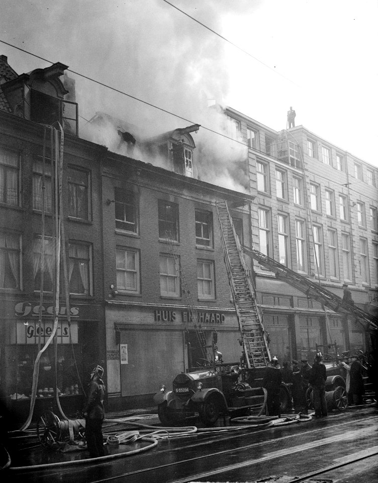 Brand Vijzelstraat te Amsterdam, Bestanddeelnr 903-1768