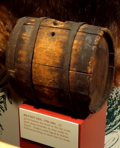 Brandy keg, 1790-1820 - Wisconsin Historical Museum - DSC03277 photo