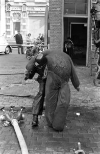 Brandweerkampioenschappen van Nederland in het gebouw van Heineken-brouwerij, Bestanddeelnr 914-3129