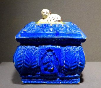 Box with lid, Czech Republic, perhaps Vyskov, early 1800s, ceramic - Museum of Anthropology, University of British Columbia - DSC08797