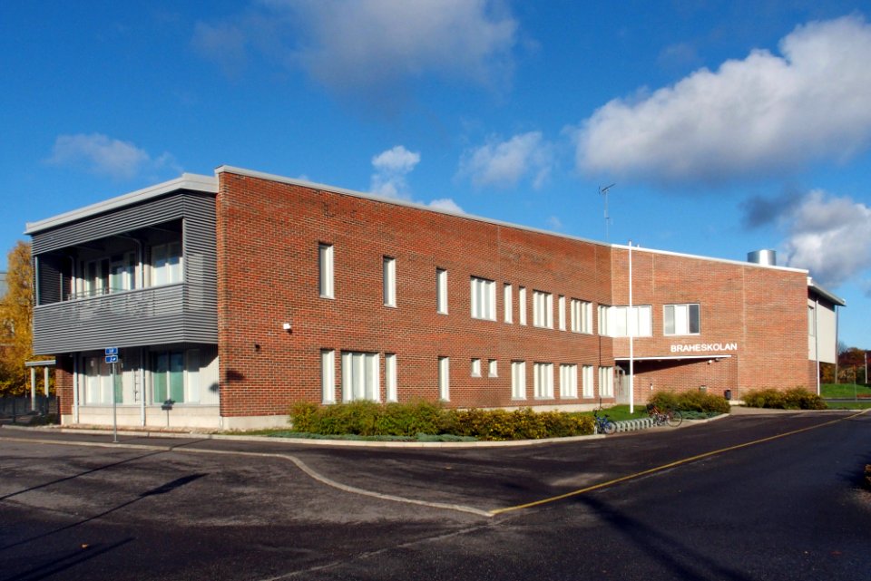 Braheskolan, Valtaojantie, Vähäheikkilä, Turku