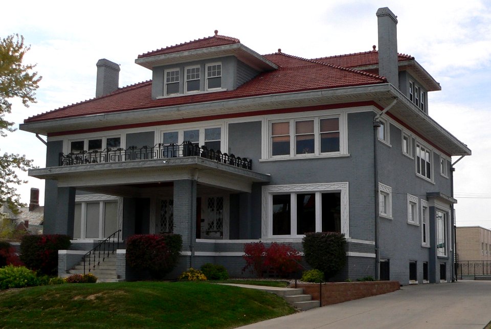 Bradford-Pettis House from NE
