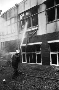Brandweerman blust, Bestanddeelnr 924-3812