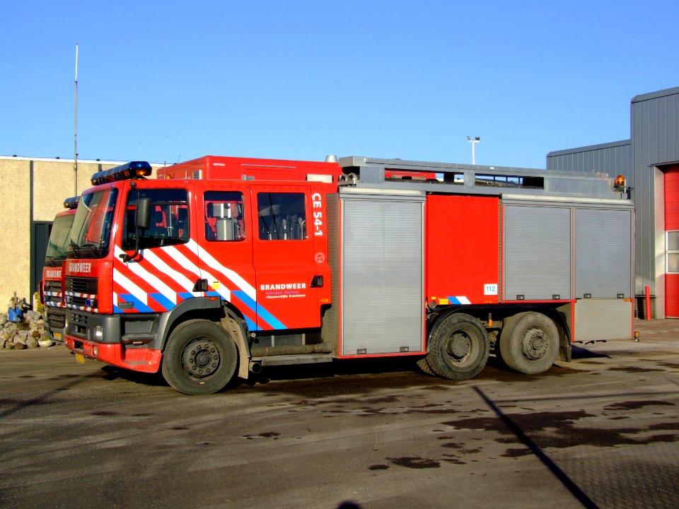 Brandweer Europoort Daf 85 CF pic2