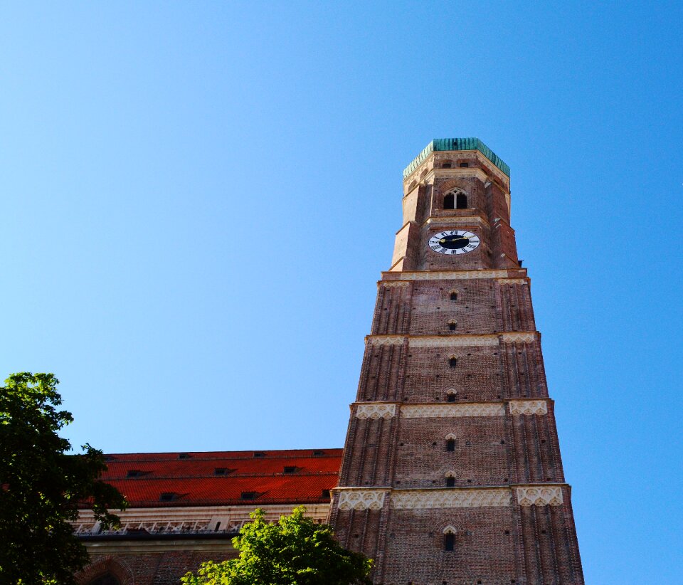 State capital munich tower photo