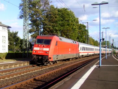 BR 101 077-6 bei Remagen
