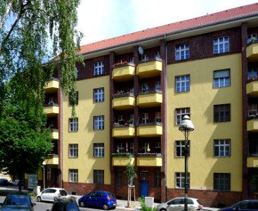 Brahestraße 8-9A (Berlin-Charlottenburg)