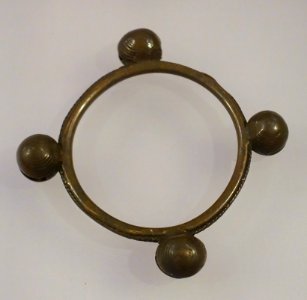 Bracelet, Co-ho, Lam Dong, 1930, copper - Vietnamese Women's Museum - Hanoi, Vietnam - DSC04055