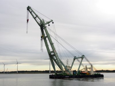 Brabo 800T barge crane - ENI 06105424, Port of Antwerp pic1 photo
