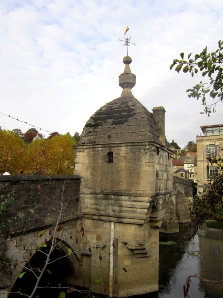 Bradford on Avon lock-up