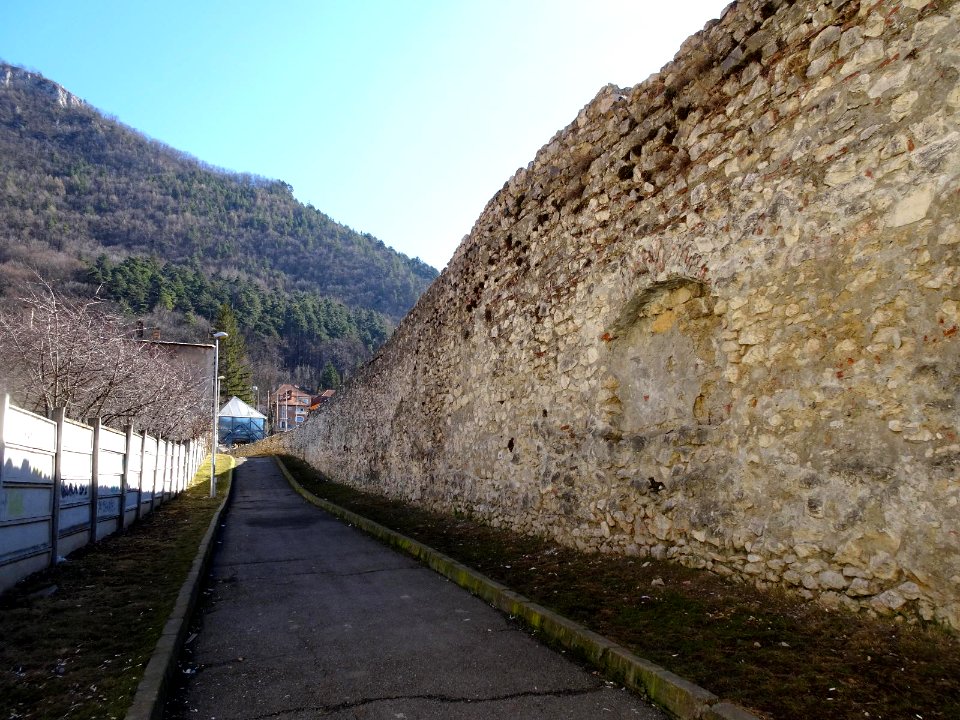 Brașov Fortress SW side 1