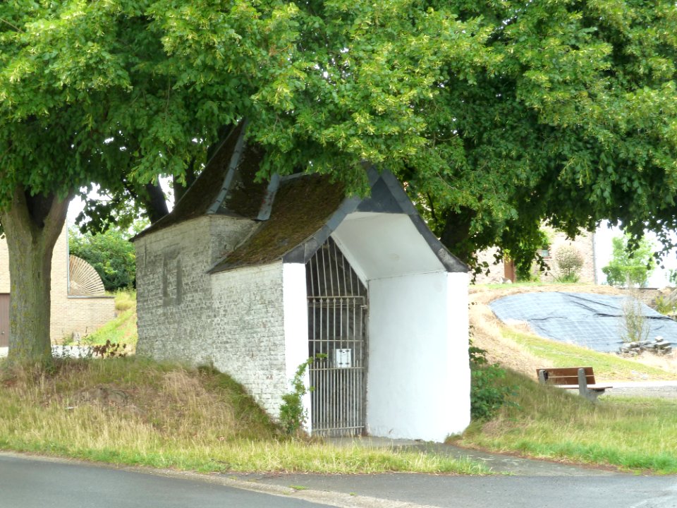 Braives-Chapelle in Avennes (2)