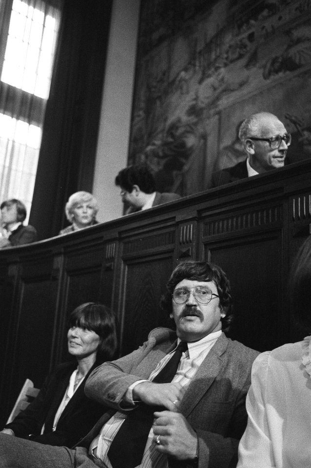 Bram Peper, kandidaat voor de opvolging van Van der Louw, is ook aanwezig, Bestanddeelnr 931-6948