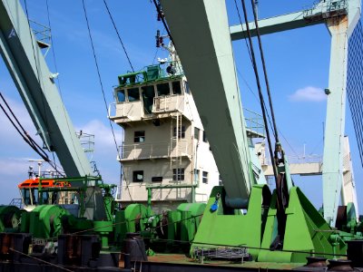 Brabo - ENI 06105424, Port of Antwerp pic1 photo