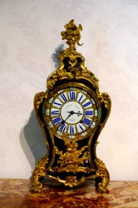 Bracket clock, Charles Le Roy, 1700s, wood, bronze, enamel, metal - Montreal Museum of Fine Arts - Montreal, Canada - DSC09468