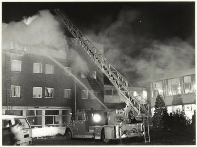Brand in huize Bosbeek. NL-HlmNHA 54006975