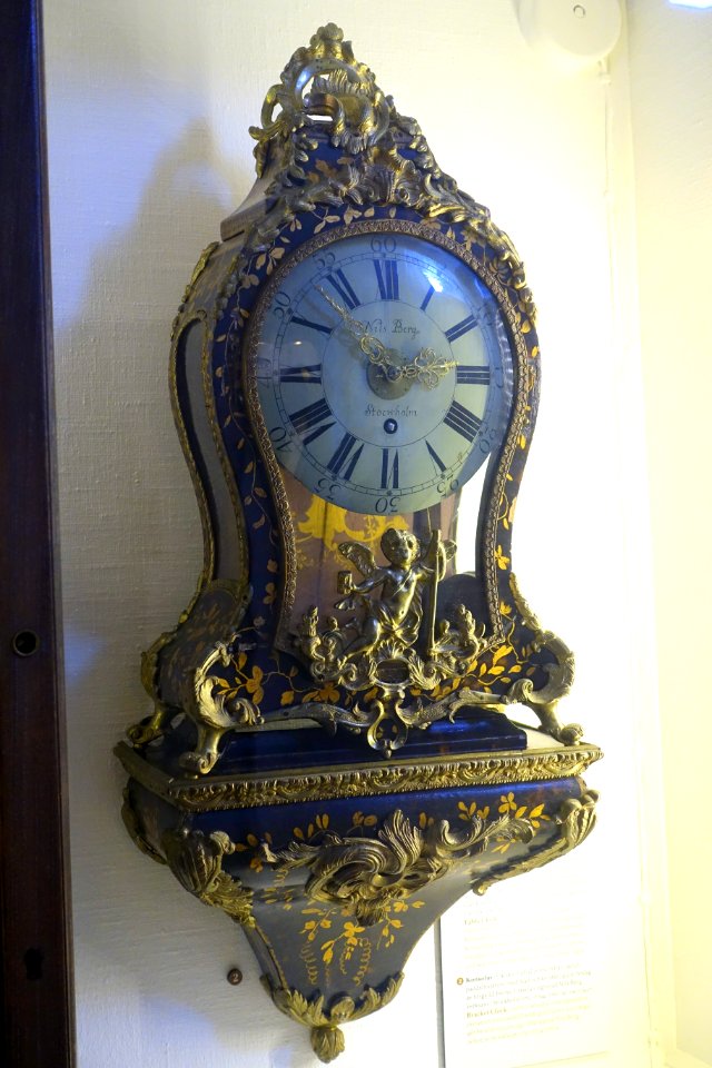 Bracket clock, rococo, dial signed Nils Berg, Stockholm, 1760s, wooden case painted as imitation tortoiseshell, gilt bronze mountings - Nordiska museet - Stockholm, Sweden - DSC09967
