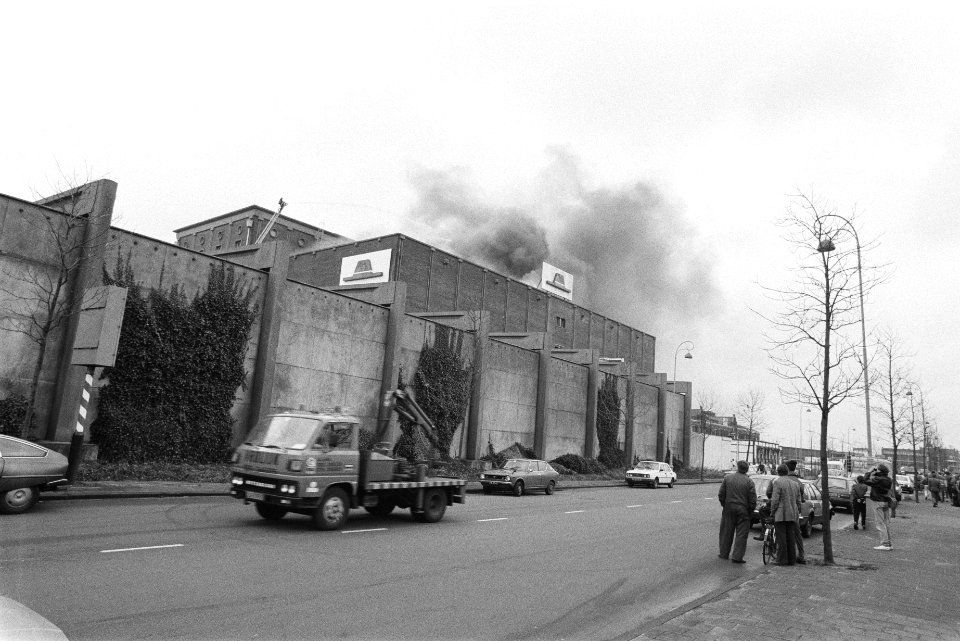 Brand in vrieshuis Pakhoed aan Oostelijke Handelskade, Bestanddeelnr 932-8262