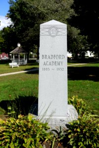 Bradford College Memorial - Bradford, Massachusetts - DSC06263
