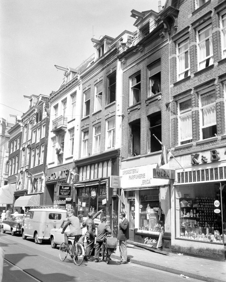 Brand in pension Utrechtsestraat te Amsterdam (uitgebrande percelen), Bestanddeelnr 914-1091