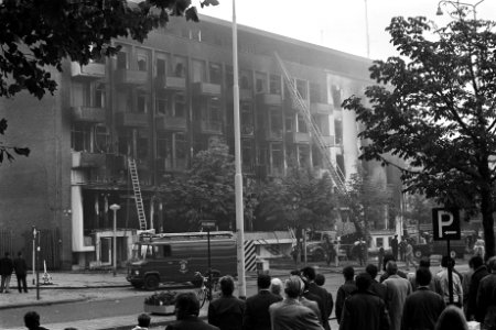 Brand in hotel t Silveren Seepaerd in Eindhoven elf doden, Bestanddeelnr 924-9829