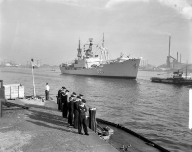Braziliaans schoolschip in Amsterdam, Custodio de Mello, Bestanddeelnr 914-3645