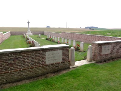 Brancourt-le-Grand Military Cemetery (Aisne)