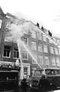 Brand in Quellijnstraat, Amsterdam, Bestanddeelnr 924-1265