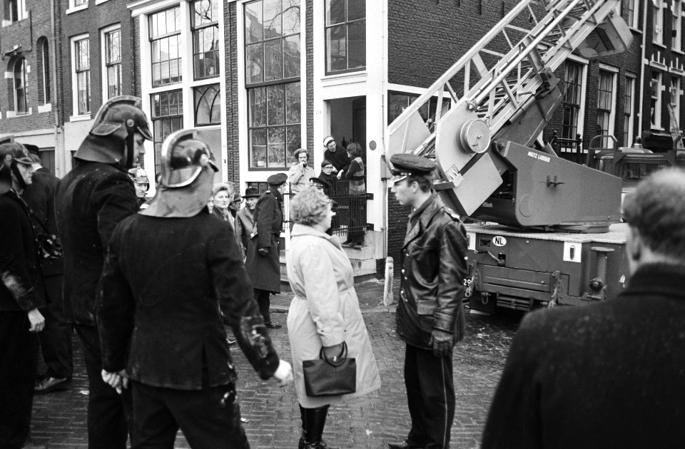 Brand op hoek Oranjestraat-Brouwersgracht, Amsterdam drie doden, Bestanddeelnr 924-1190