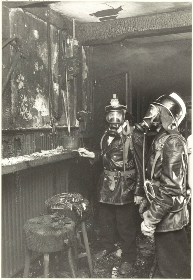Brand in café 't Monopole. NL-HlmNHA 54025692